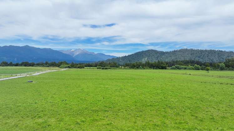 612 Wanganui Flat Road Harihari_38