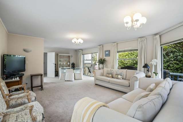 2/4 Elizabethan Gardens St Heliers_2
