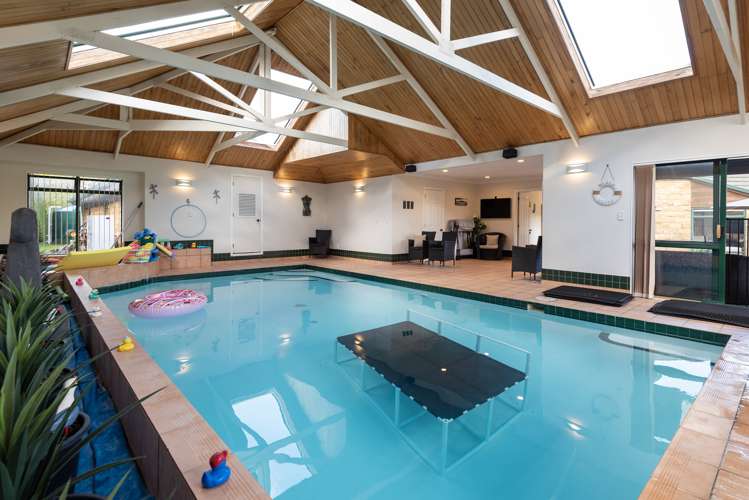 384 Clifton Road Whitford_22