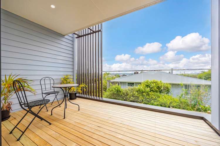 4 /3 Milich Terrace Te Atatu South_3