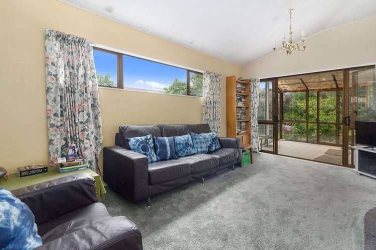 12 Naver Place Papakowhai_6