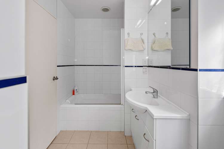 1 Cron Avenue Te Atatu South_18