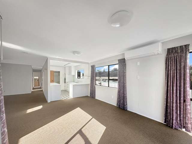 52 Eureka Place 11618_3