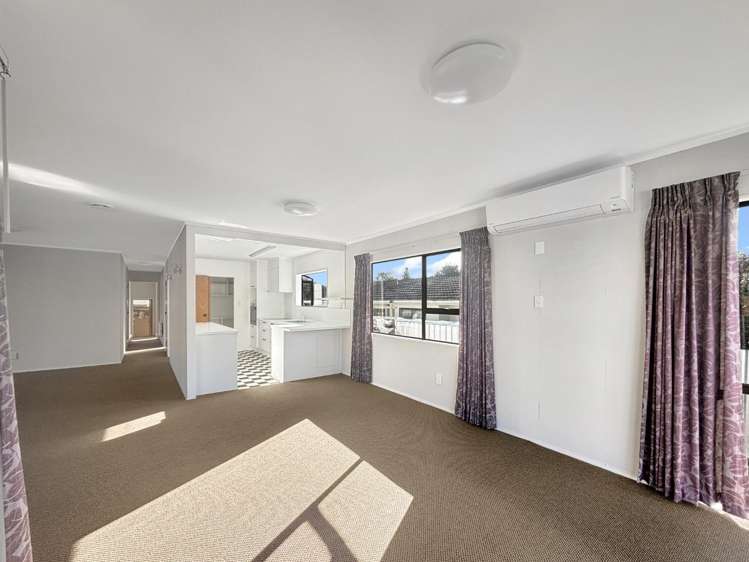 52 Eureka Place 11618_3