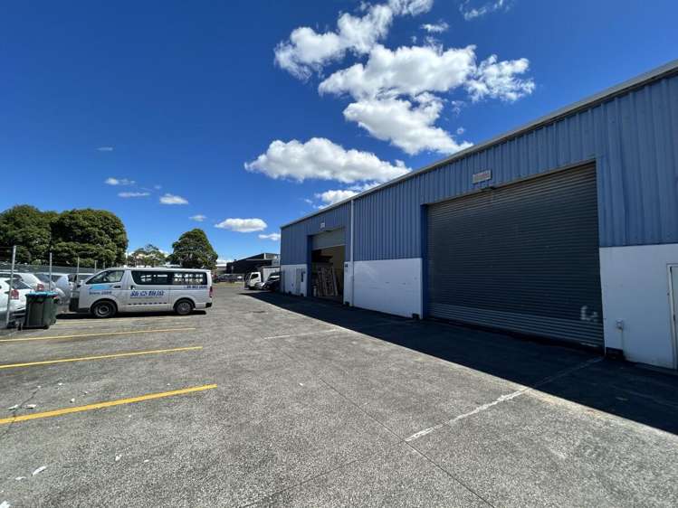 8a Rennie Drive Mangere_2