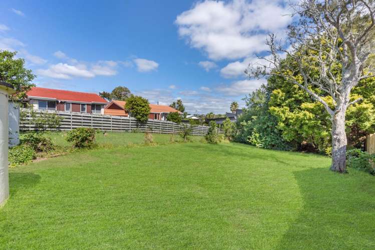 125 Titirangi Road New Lynn_4