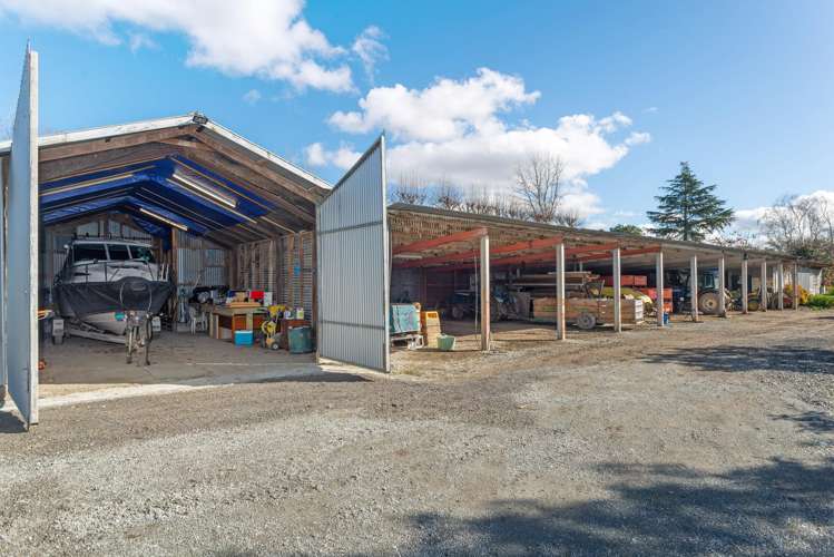 64 Cemetery Road Patutahi_17