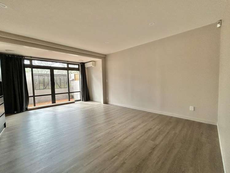 48A/130 Great South Road 1662_5
