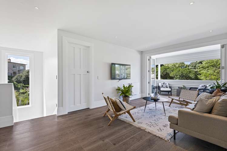 1 Cambridge Terrace Devonport_11