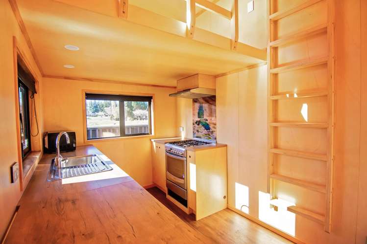 4 Laura Street Lumsden_10