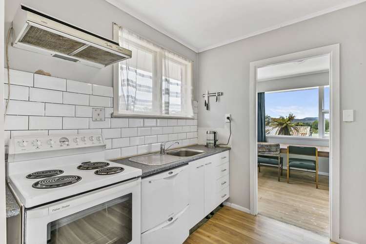 25a Thomas Crescent Western Heights_7