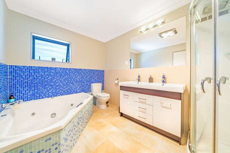 11 Percy Kinsman Crescent Riverstone Terraces_9