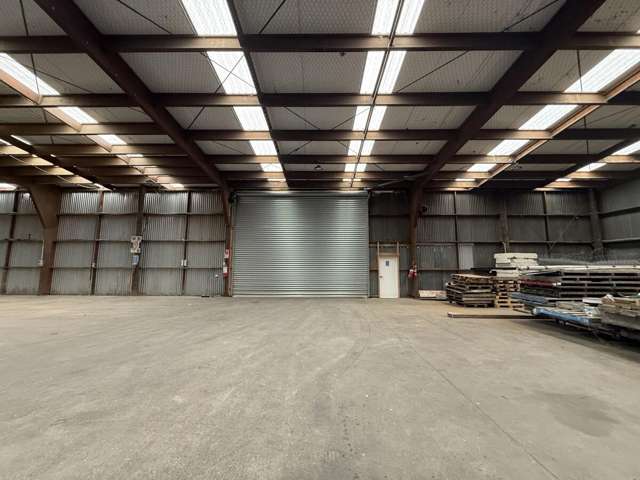 156E Main road Kumeu_2