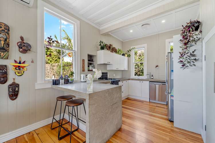 1243 Whangaparaoa Road Gulf Harbour_11