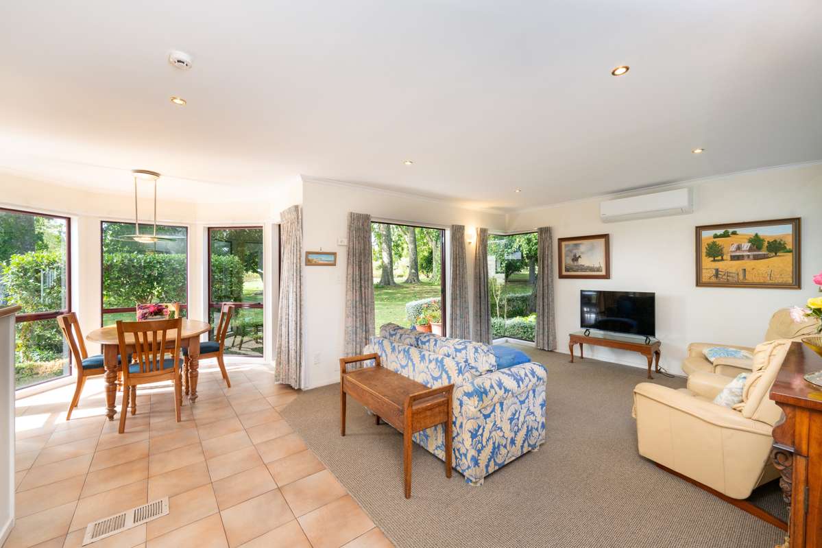523 Nottingley Road_5