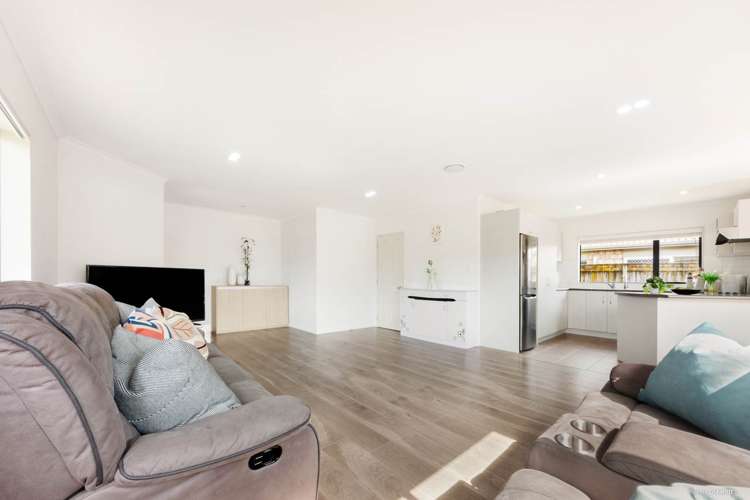 1 Broberg Lane Flat Bush_5