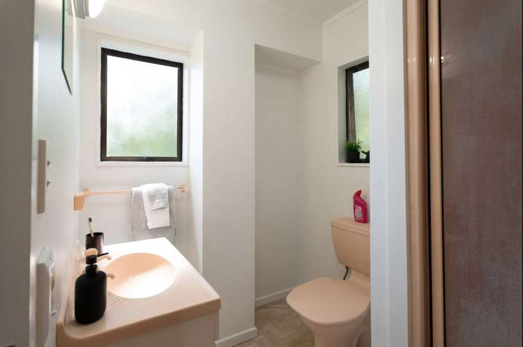 18 Roys Road Plimmerton_3