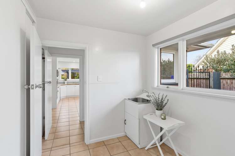 22 Warren Crescent Hillmorton_15