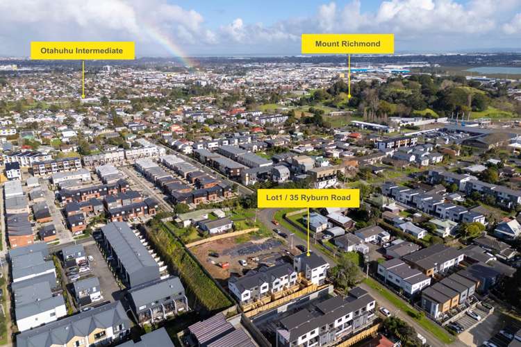 Lot 1-6/33 Ryburn Road Mt Wellington_32