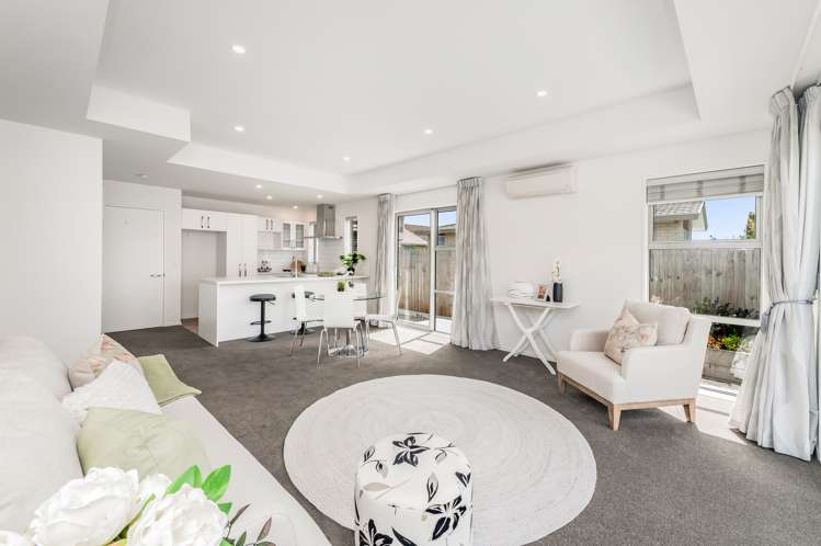 22 Henry Roil Lane Northcote_14