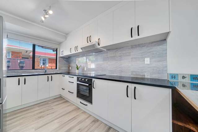 1/11 Don Street Papakura_2