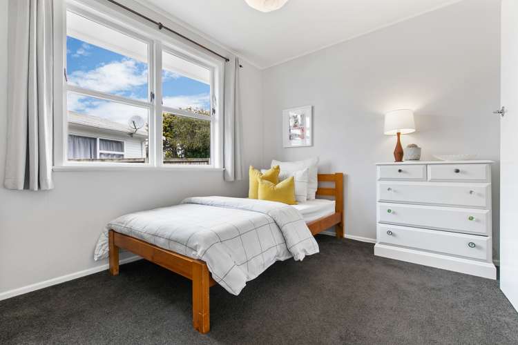 33 Crocombe Crescent Beach Haven_8