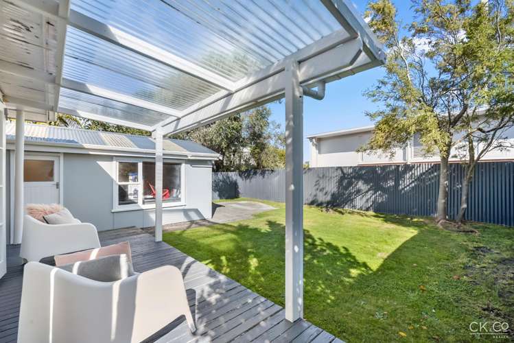 8 Huia Street Petone_14