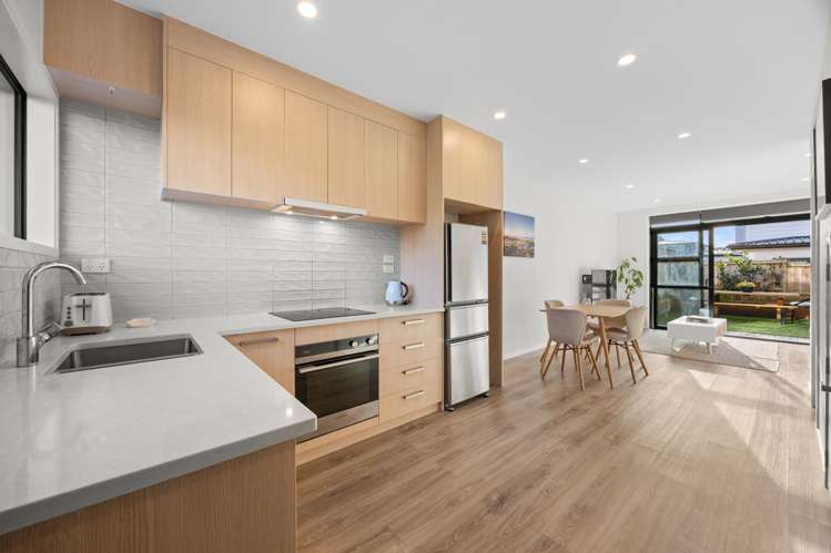 29 Treloar Crescent Hobsonville_2