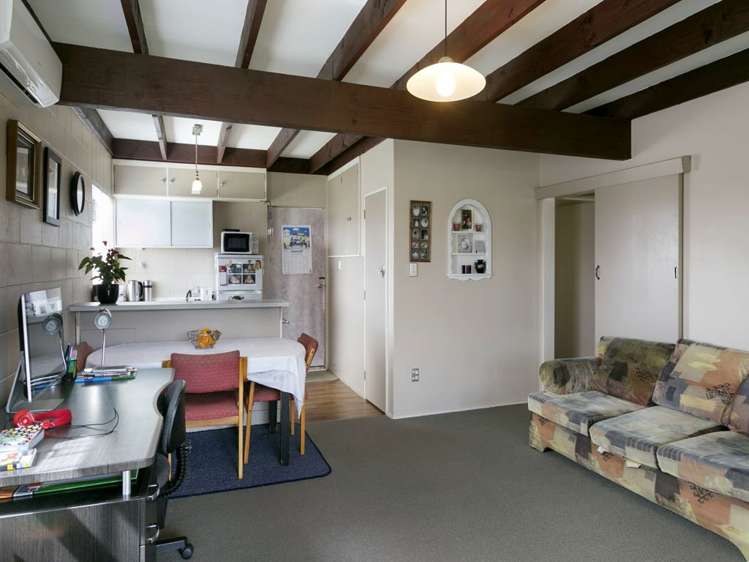 17 Tawa Street Hilltop_4