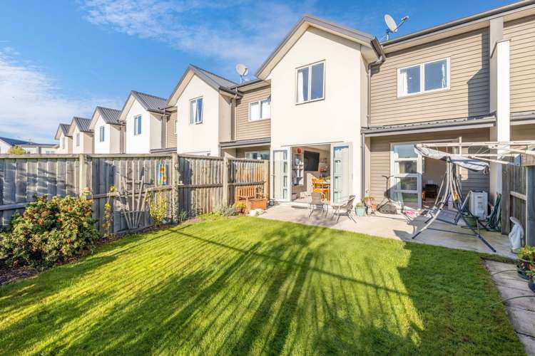 9 Eric Adam Way Linwood_14