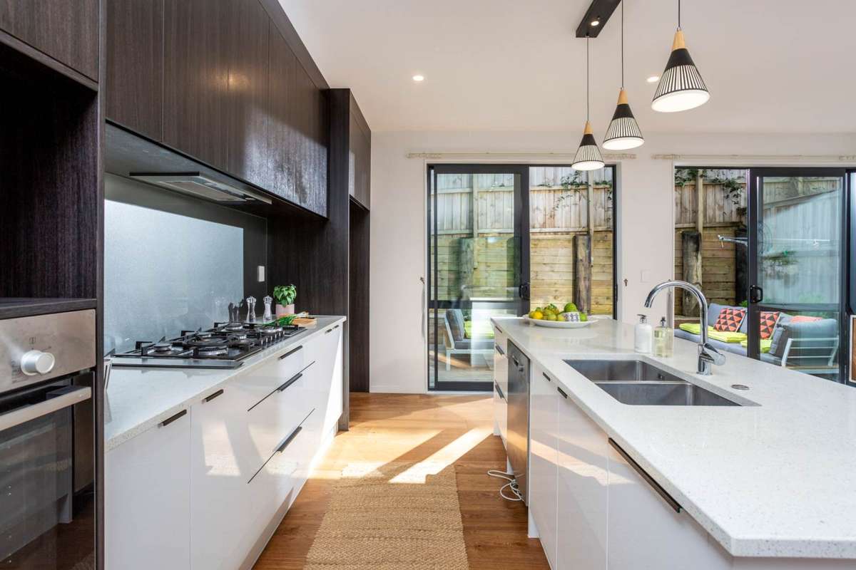 4/4 McQuoid Place_1