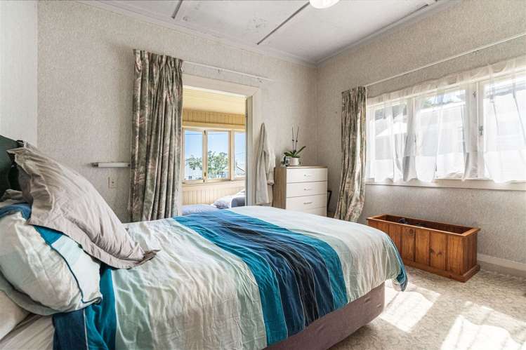 61 Aramoana Avenue Devonport_12