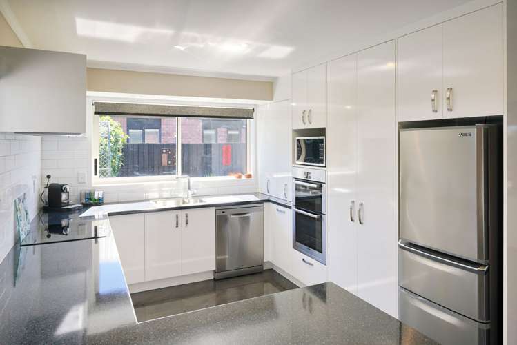 64 Roydon Drive Templeton_8