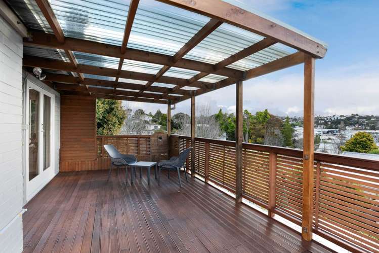 1/227 Wairau Road Totara Vale_20