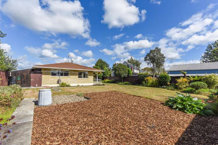 8 Snowden Place Brightwater_17