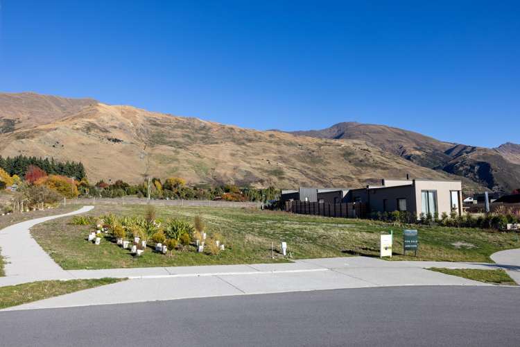 15 Glenbrae Crescent Wanaka_8