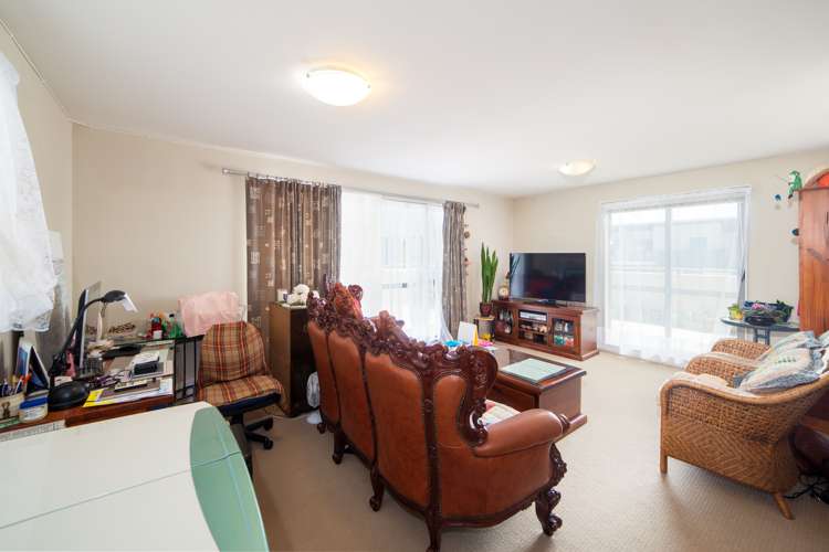 3b/12 Morning Star Place Mount Albert_9