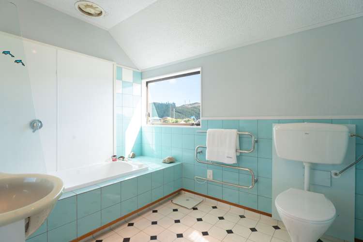 1 Atwood Grove Churton Park_16