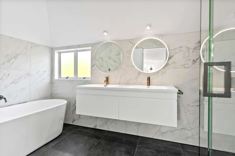 94 Grampian Road St Heliers_11