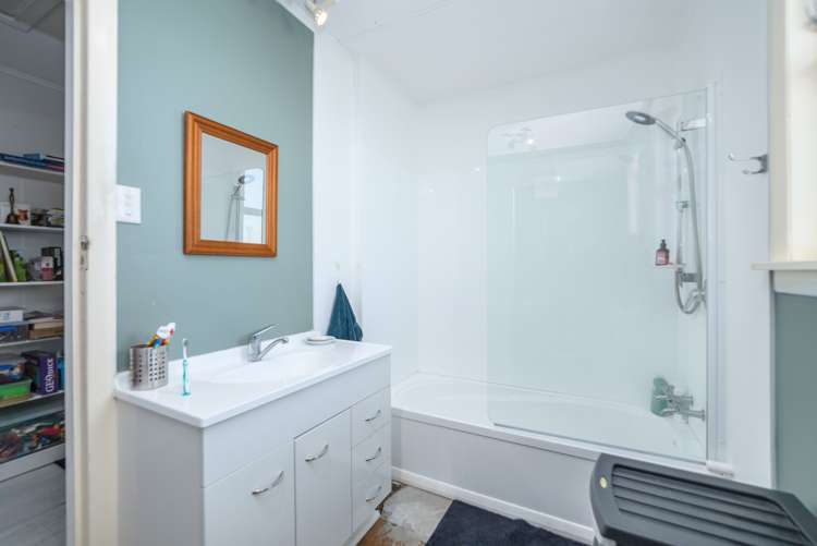 17 Costley Street Carterton_12