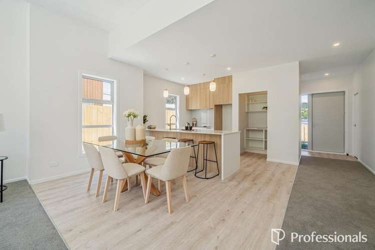 8 Manor Park Road_3