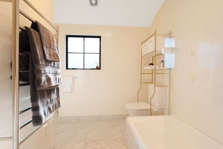 77 Woodhouse Avenue Karori_19