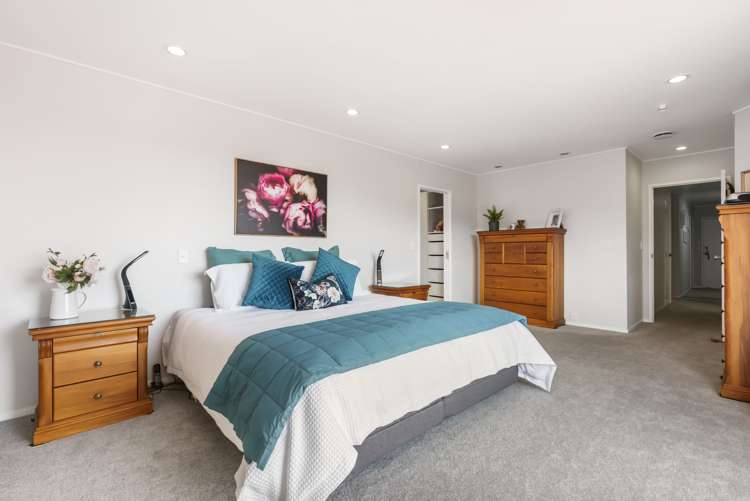 2 Gillard Place Eastern Beach_19