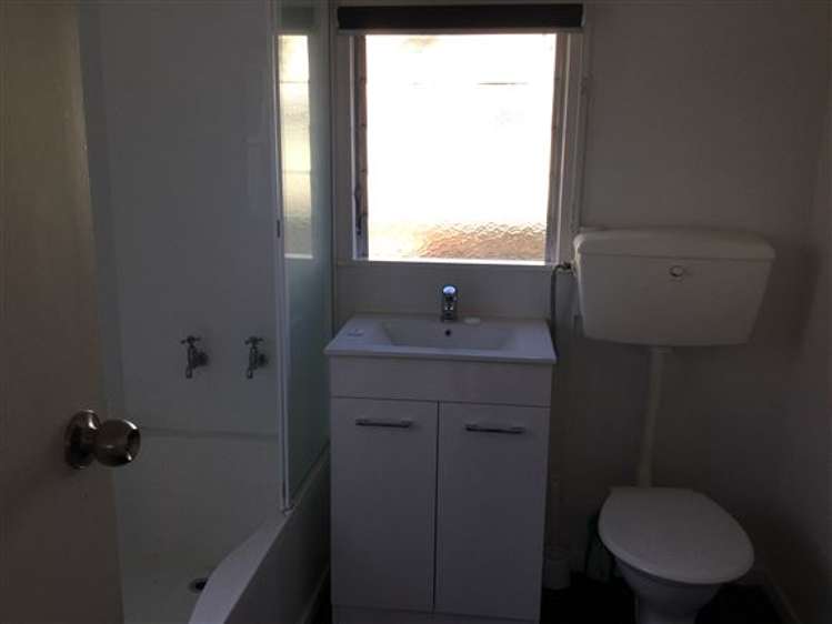 11 Parry Palm Avenue Waihi_8