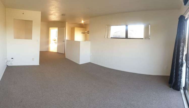 22 Baulcomb Parade Windsor Park_5