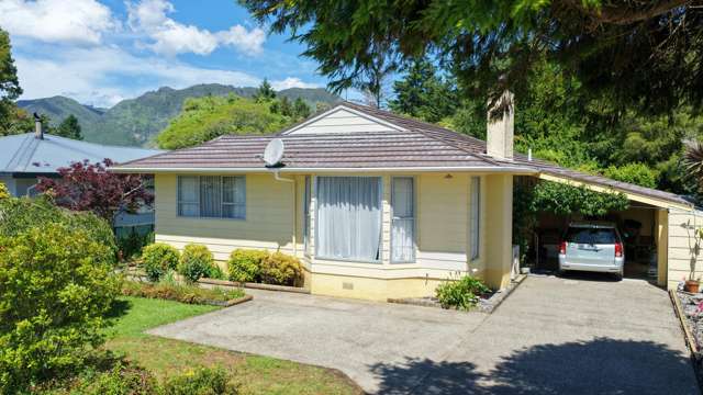 30 Sunbelt Crescent Takaka_3