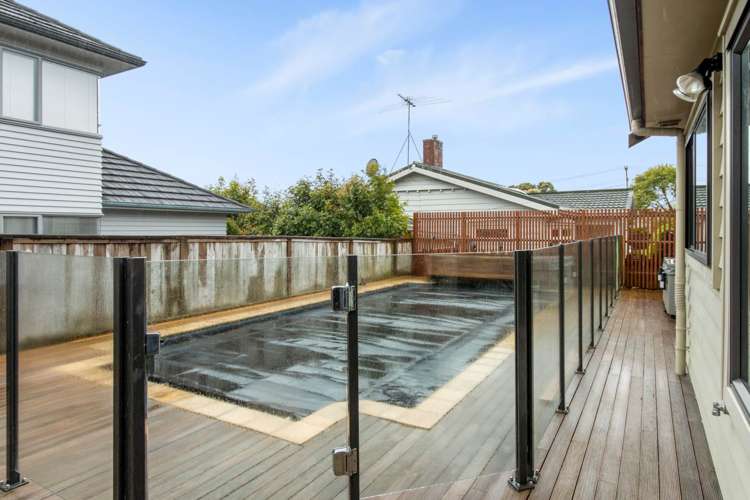 36 Wainui Avenue Point Chevalier_2