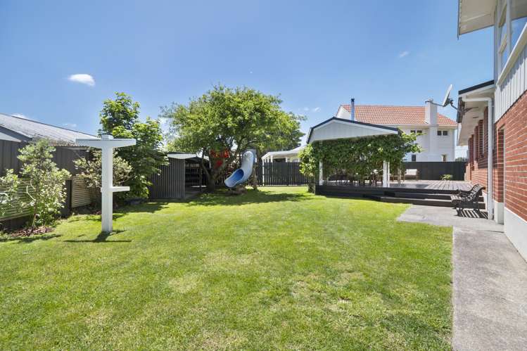 6 High Street Bulls_7