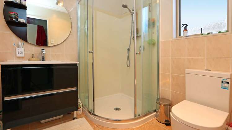 4a Westglen Place Ranui_16