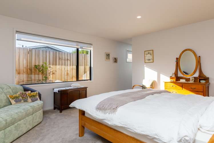 112a Charles Street Blenheim Central_13